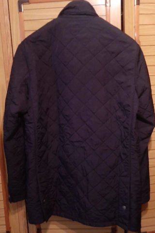 Chaqueta Burberry Negra.