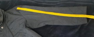 Chaqueta Burberry Negra.