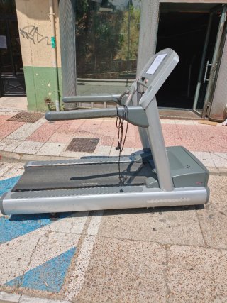 Regalo Cinta de correr profesional life fitness