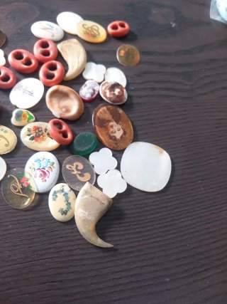 Lotto Bottoni e Medaglioni Vintage / Antiquariato
