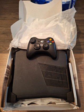 Xbox 360 + Mando + 2 Juegos + auricular