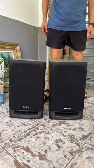 Equipo música Aiwa con altavoces, PERFECTA