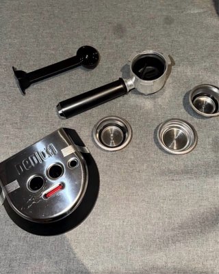 Cafetera DeLonghi Dedica