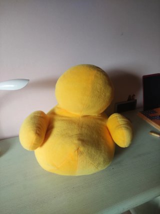 Peluche de pato amarillo