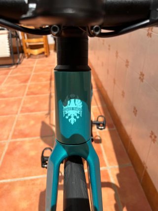 Bianchi carretera talla 47.