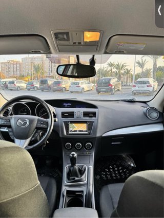 Mazda 3 2012