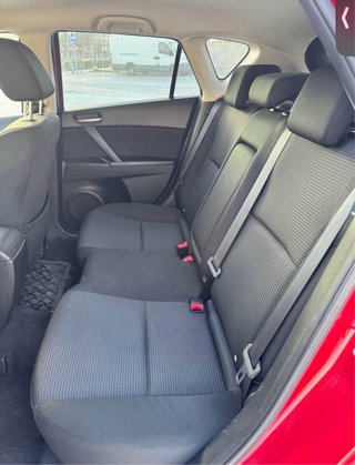 Mazda 3 2012