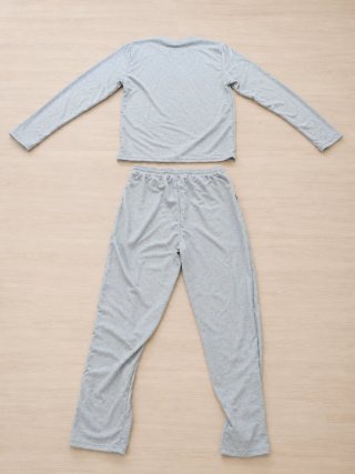 Conjunto gris unisex manga larga