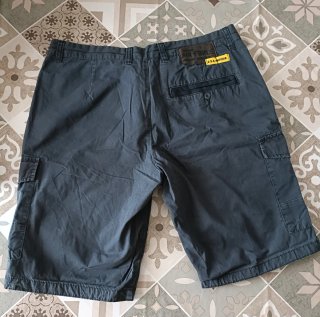 Pantaloni corti uomo