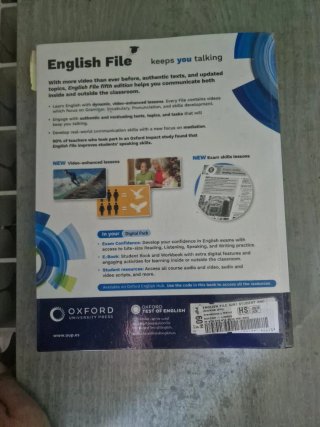 English File 5th Edition A2/B1. Student's Book ...
