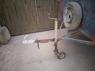 Batea de madera y metal