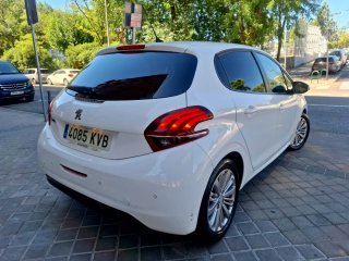 Peugeot 208 2019