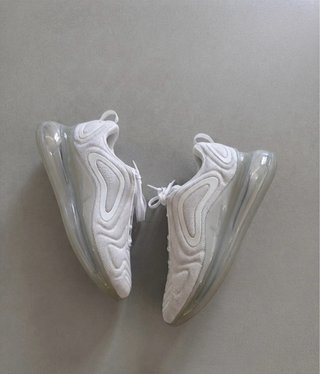 Nike Air Max 720 Bianco/Platino Metallico