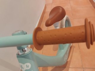 Bicicleta de equilibrio infantil verde