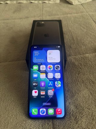 iPhone 11 Pro Max 64GB Gris Espacial - Con Caja
