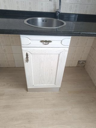Muebles de cocina de madera blanca