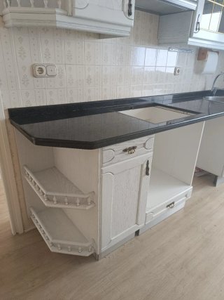 Muebles de cocina de madera blanca