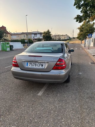 Mercedes Clase E220 cdi