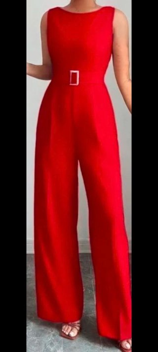 Buzo rojo, talla 38