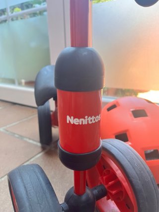 Bicicleta de equilibrio Nenittos/Juguettos + Casco