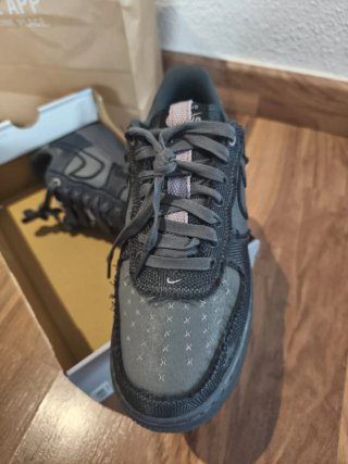 Nike Air Force 1 Negras Talla 42.5
