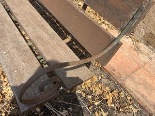 Banco jardin hierro forjado y madera