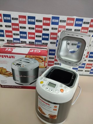Panificadora G3 Ferrari G10078 19 Programas 550W