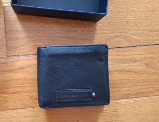 Cartera Tommy Hilfiger