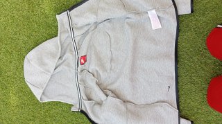 Sudadera Nike Tech Gris talla L niño