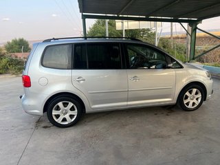 Volkswagen Touran 2013