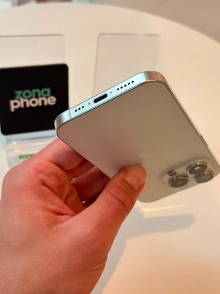 iPhone 15 Pro 128GB ESIM | Tienda Física