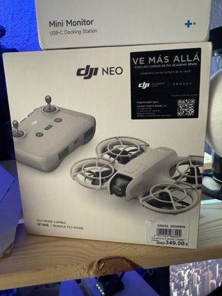 Dji neo more fly combo
