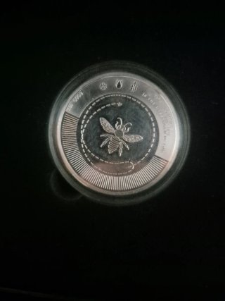 Onza de Plata Abeja