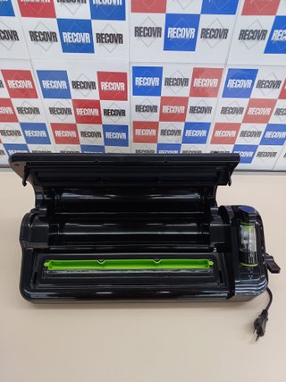 Envasadora al Vacío con un Cutter Incorporado, Funciones «solo sellado», «húmedo/seco» y «marinar», incluye Rollos/Bolsas [FFS017X] FoodSaver