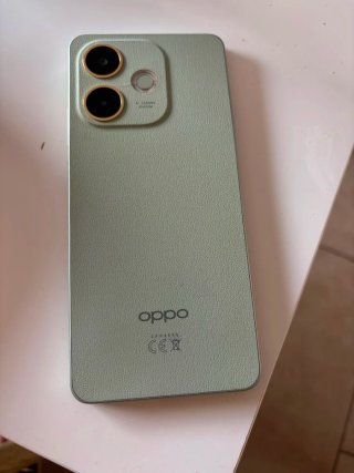OPPO A5 Pro 5G 256GB como nuevo