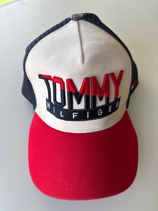 Gorra Tommy Hilfiger blanca, azul marino y roja
