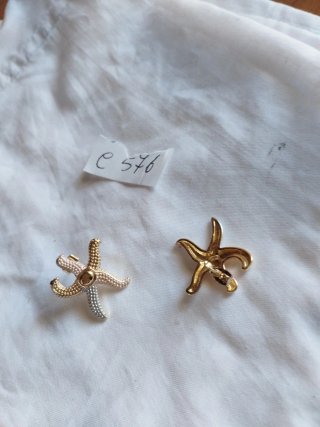 C576 Orecchini Stella Marina Stilizzata Tre Colori