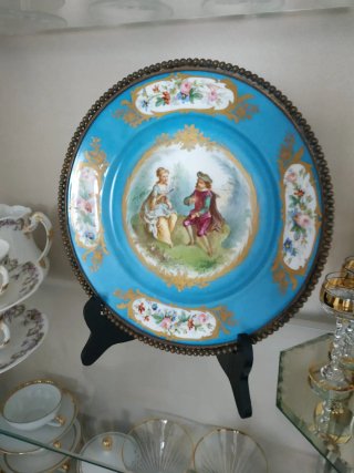 Plato Sevres exclusivo