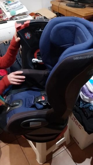 Silla coche bebé Bébé Confort Axiss giratoria