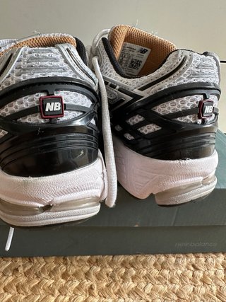 New Balance 1906 R