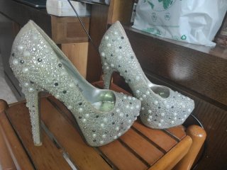 Tacones brillo y perlas