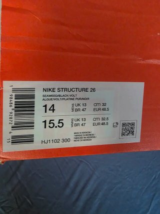 Sneakers running Nike Structure 26