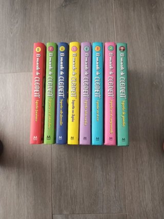Lote de libros de El mundo de Clodett