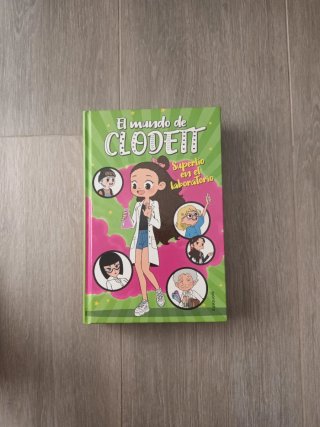 Lote de libros de El mundo de Clodett