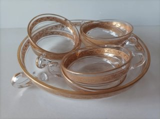 Bandeja y 6 tazas cristal oro