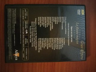 40 DVDs de Ópera de Deutsche Grammophon 39 €.