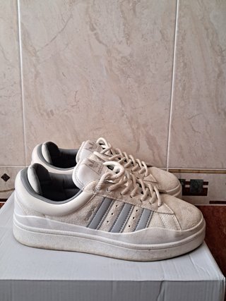 Zapatillas Adidas Campus Bad Bunny Gris/Blanco