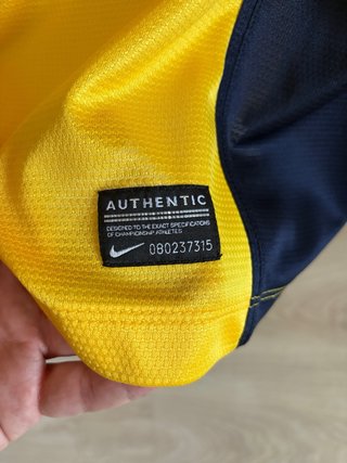 Atlético de Madrid 13/14 Visitante player issue