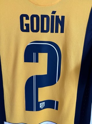 Atlético de Madrid 13/14 Visitante player issue