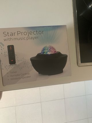 Proyector con musica